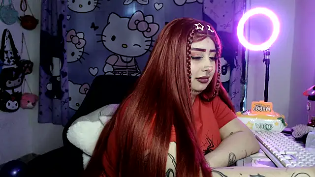 lussyevans24 – Live XXX-chat
