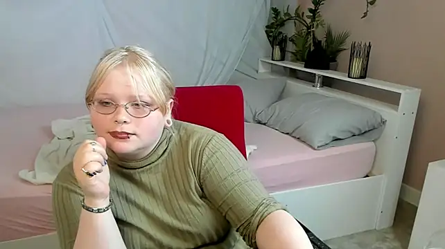 Stella_Brayn Chat XXX live