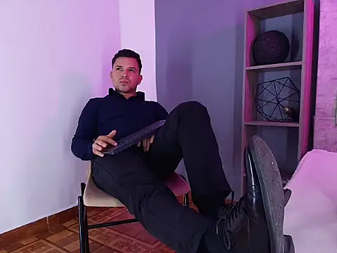 Hey_Noaah Live XXX-chat