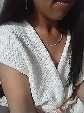 Helen-nnn Live XXX chat