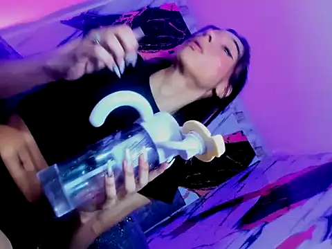 sexyhornyx_ 即時 XXX 聊天