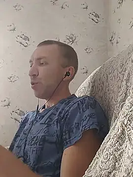 _uncle_Mitya-43_ Chat XXX in diretta