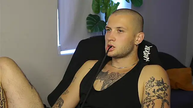 Chat XXX en directo de Igor_Wilde