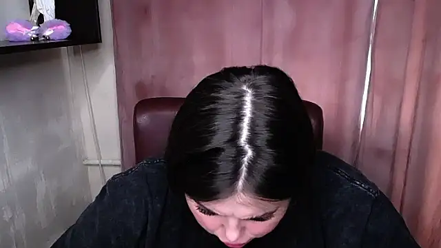 Emily_Mo live XXX chat