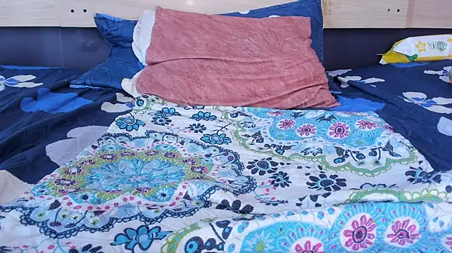GrettaRouse Adlı Modelin Canlı XXX Sohbeti