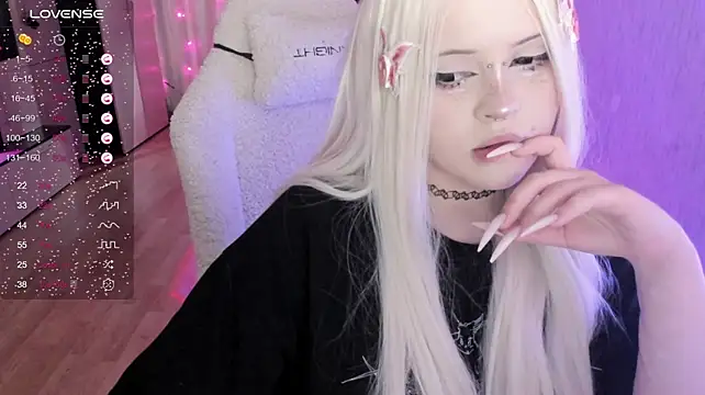 SelenaCute live XXX chat
