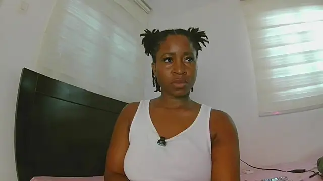 MistreesMay18's Live XXX Chat