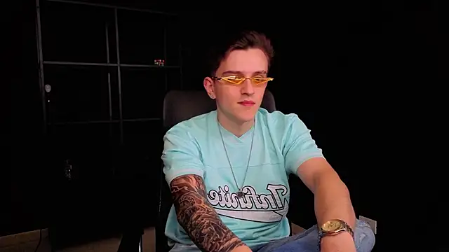 FelixStarkk Live XXX-chat