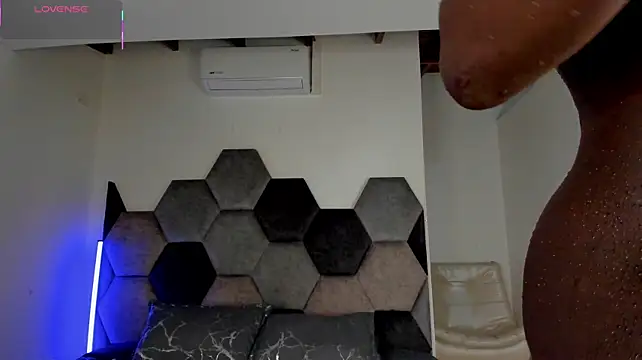 Latrellx7 Live XXX-chat