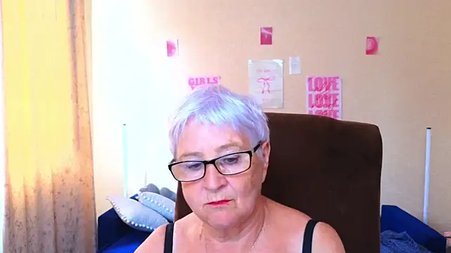 Sandra_Snowflake 라이브 XXX 채팅