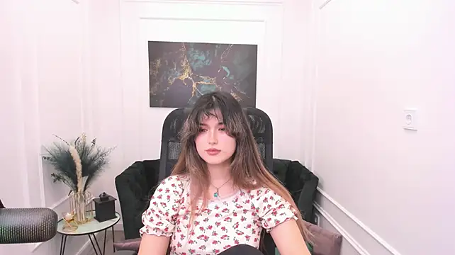 AnneTLi 即時 XXX 聊天