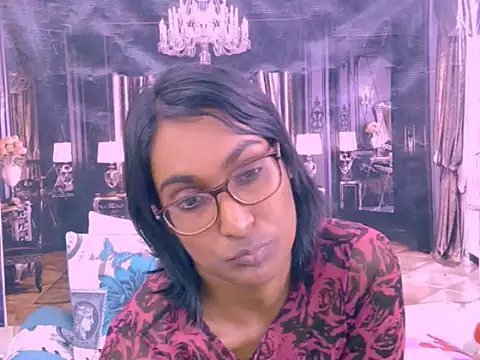 IndianRebel4u2LuvのライブXXXチャット