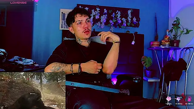 HannibalLester Live XXX-Chat