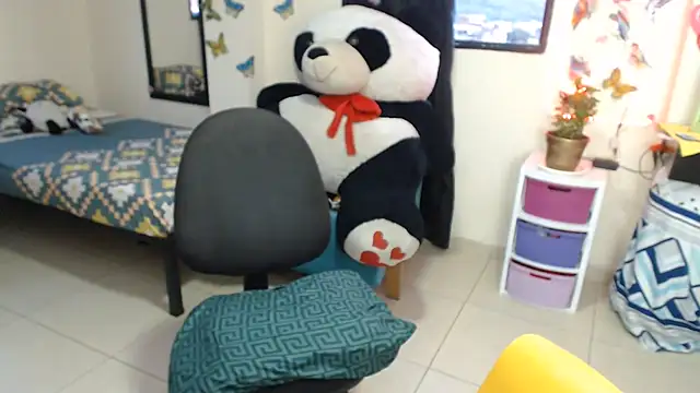 Olgahunder 即時 XXX 聊天