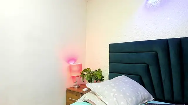 دردشة VictoriaRouge_ الجنسية المباشرة
