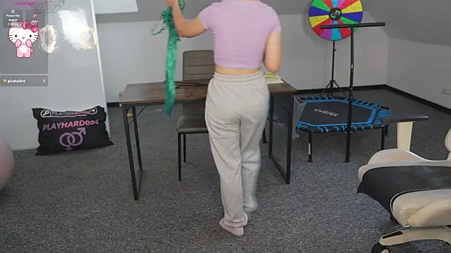 Sweet_cherry054 XXX чат на живо