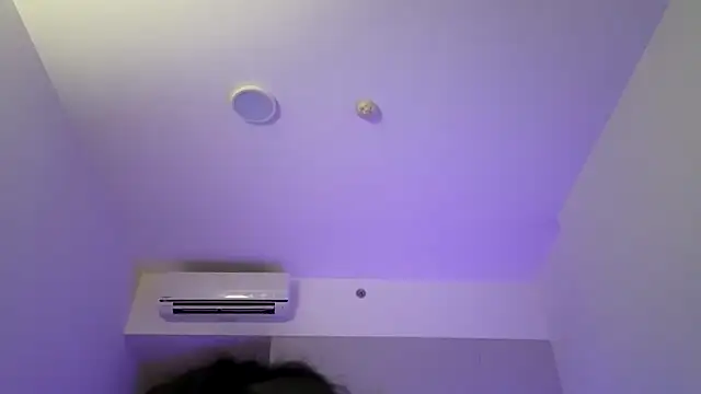 MZZZWETWET's Webcam Show