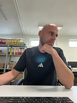 Онлайн чат XXX Oliver_outside