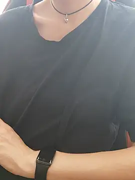 AashikalaaのライブXXXチャット