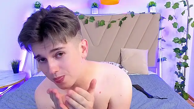 Chat XXX en directo de Miless_Cooper