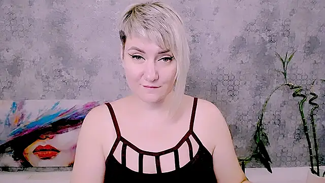 Djullia 라이브 XXX 채팅
