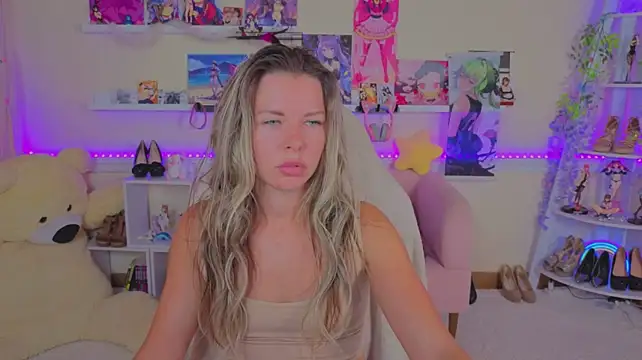 Real_Tini 라이브 XXX 채팅