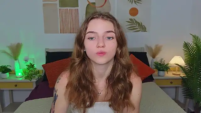 TayloryStar Adlı Modelin Canlı XXX Sohbeti
