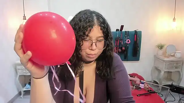 selenablairx 现场XXX聊天