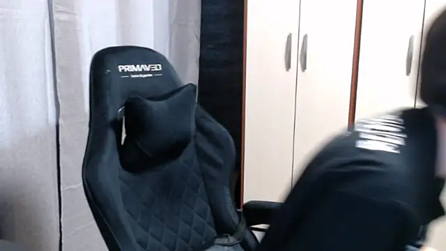 Živý XXX chat arthur___king