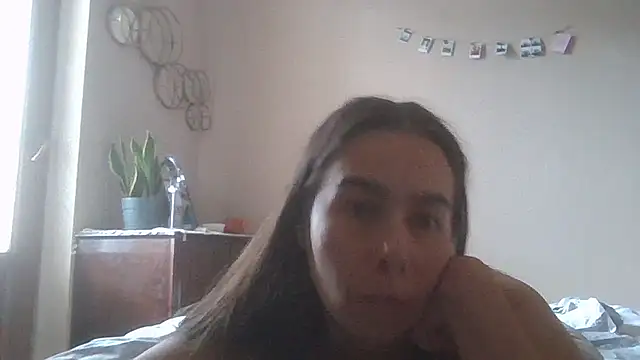 Vanelleda Adlı Modelin Canlı XXX Sohbeti