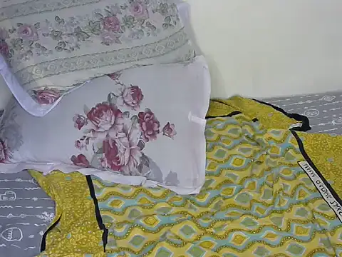 sexyfineass29 Adlı Modelin Canlı XXX Sohbeti