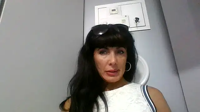 Živý XXX chat LadyLuxLover
