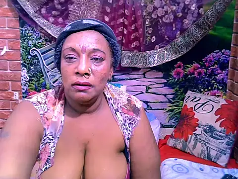 IndianAce1 Adlı Modelin Canlı XXX Sohbeti
