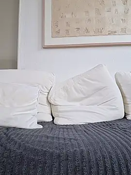 XXX chat uživo modela Dennislover007
