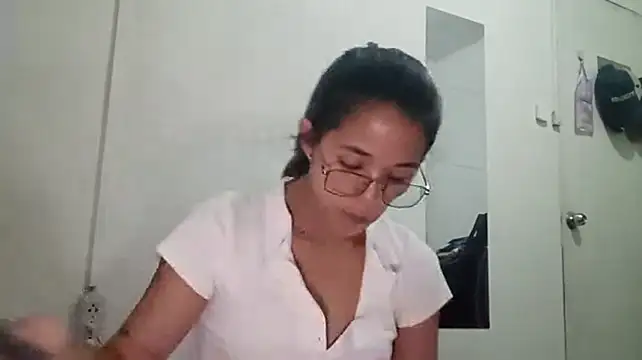 VicentaAltier live XXX chat