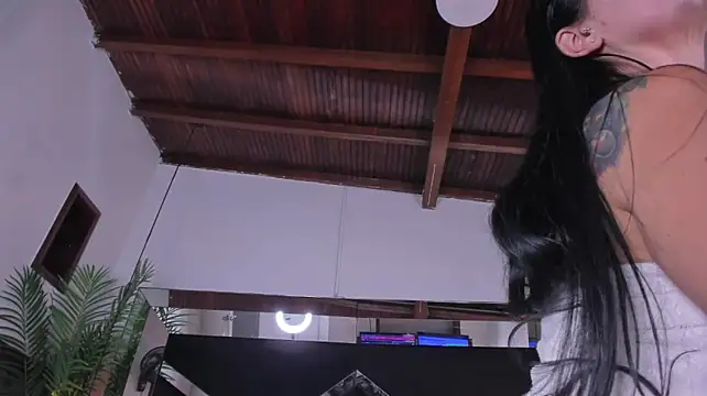 Chat XXX ao vivo de emily-fox