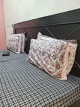 Bhabhi_Live 即時 XXX 聊天