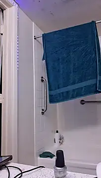 XXX chat uživo modela MamaB88
