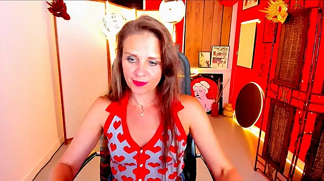 EmiliaBedy Chat XXX live