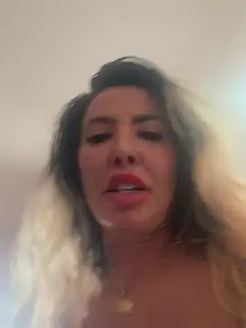 Chloebellami Chat XXX live