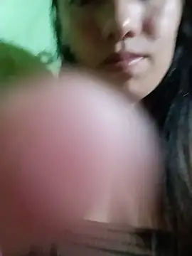 an-orphan's Live XXX Chat