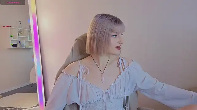 Megg_bb Chat XXX in diretta