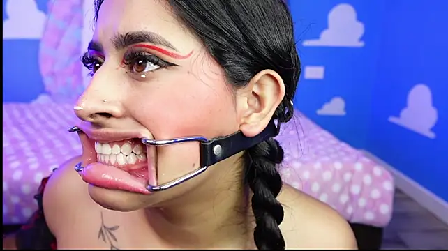 دردشة miss___anya الجنسية المباشرة