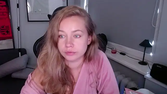 Chat XXX ao vivo de holly_xglam