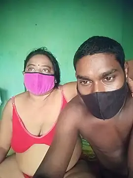 Group_Of_Lust Show in webcam
