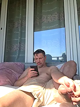 Chatroom XXX en direct de tomek84