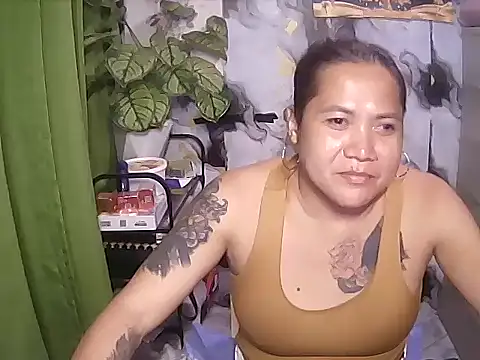 TabooSHOWgirl18n Live XXX chat