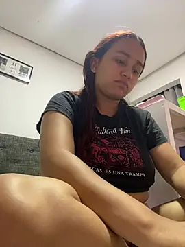 Bridget_Jonn Live XXX chat