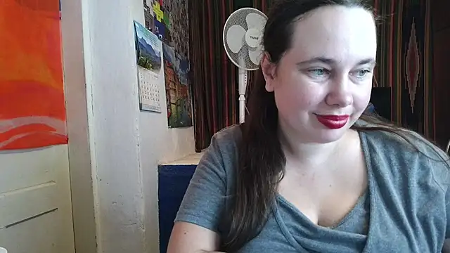 Chat +18 de Cora_Maro ao vivo
