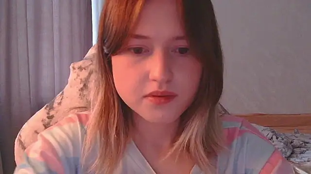 Beloved_Mary Adlı Modelin Canlı XXX Sohbeti